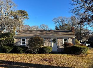 54 Boxberry Ln, West Yarmouth, MA 02673