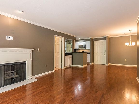 5th image of 4217 Pine Heights Dr NE #4217