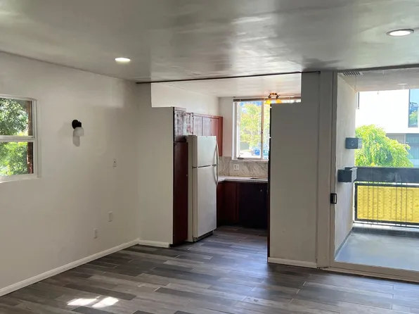 660 N Doheny Dr APT 2, West Hollywood, CA 90069