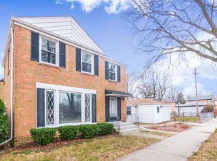 4056 N Pioneer Ave, Chicago, IL 60634