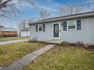 120 S Blettner Ave, Hanover, PA 17331