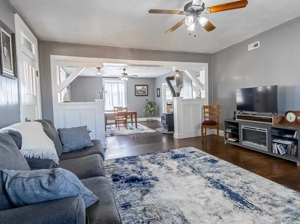 130 S Main St, Lyman, WY 82937