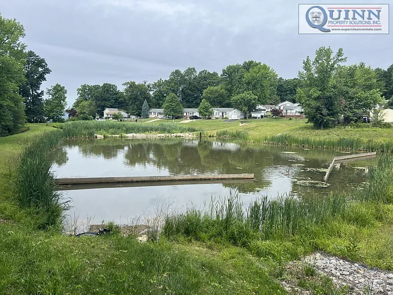 150 E Village Rd — Photo 15
