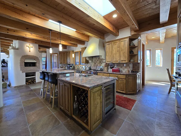 4 Bishops Dome Rd — Photo 6