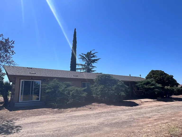 16885 Brandt Rd — Photo 21