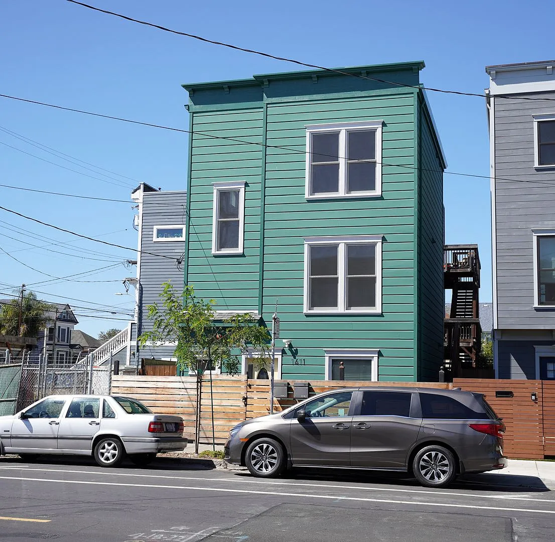 1411-1413 Peralta St — Photo 1