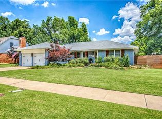 1221 Greenbriar Dr, Norman, OK 73072