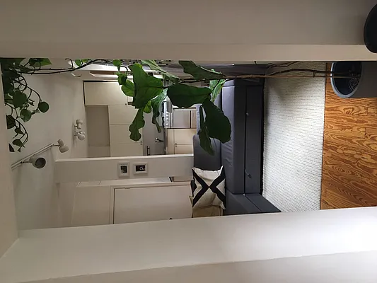 Rented by Performing Assets Corp | media 23