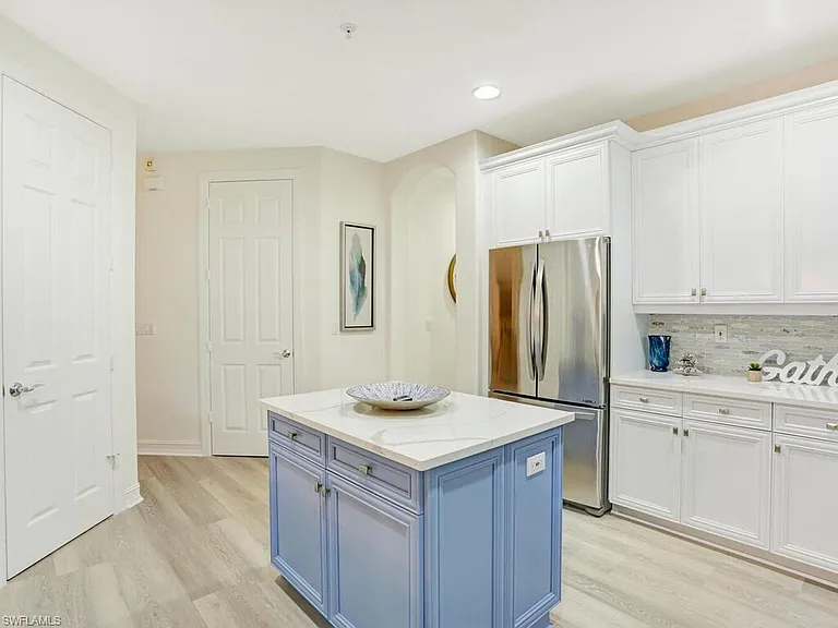 2847 Tiburon Blvd E #8-101 — Photo 15