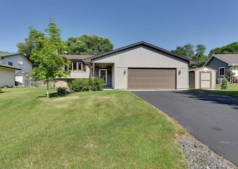1st image of 5040 Forestview Ln N