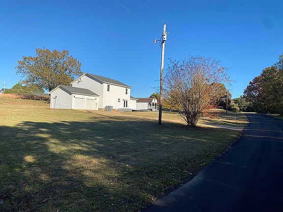 Rear from left