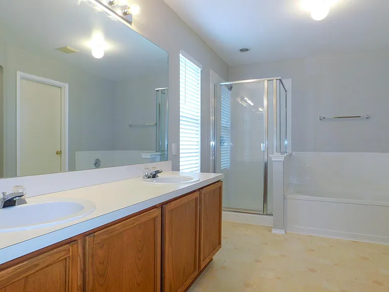 4204 Sonoma Dr — Photo 17