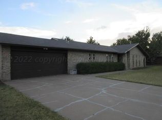 130 E 28th Ave, Pampa, TX 79065