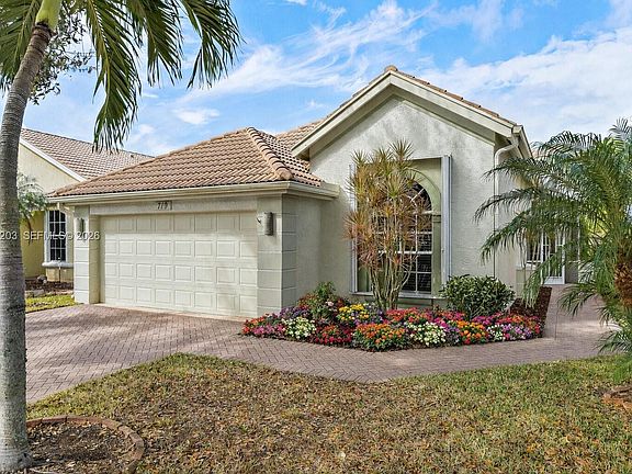 5th image of 719 SW Munjack Cir