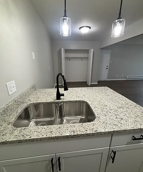 847 S Lake Park Ave #34W — Photo 5