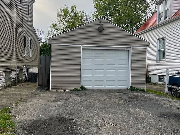 3rd image of 5109 Hunter Ave Unit 2