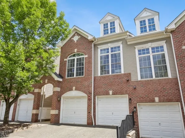 118 Donato Cir, Scotch Plains Twp., NJ 07076