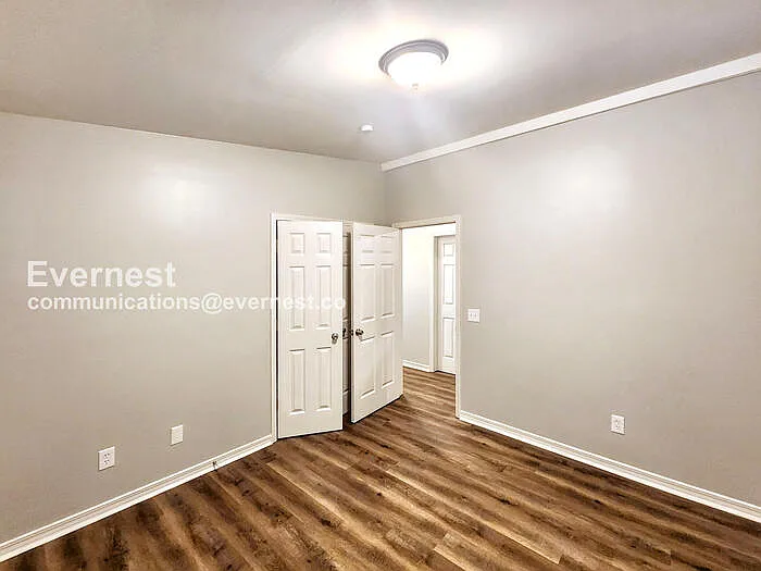 3024 Pasadena Dr — Photo 5