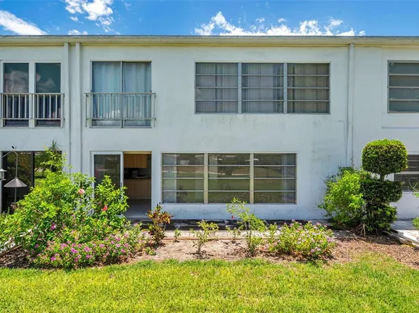 1655 S Highland Ave APT D140, Clearwater, FL 33756