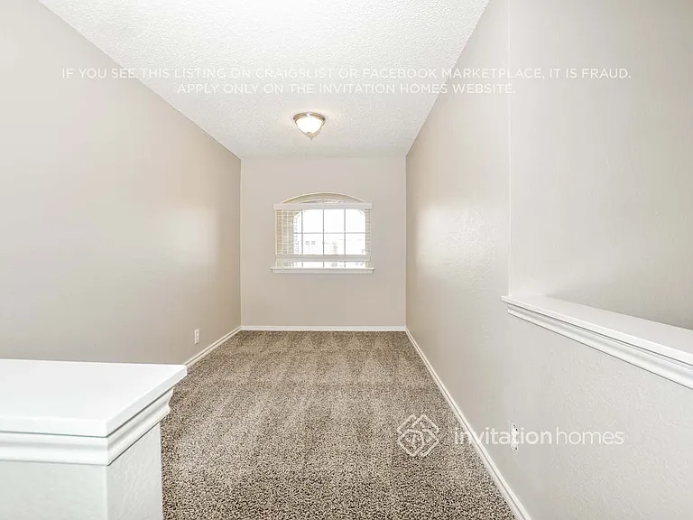 205 Moss Dr — Photo 8