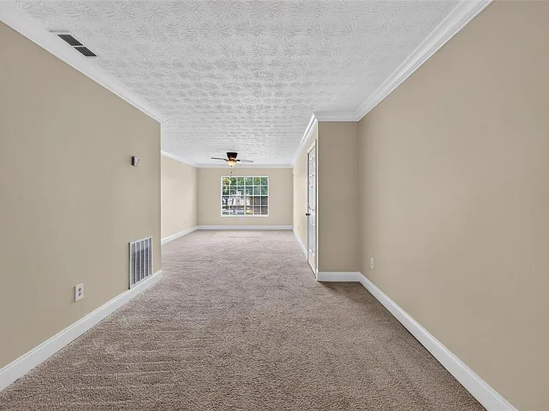 5301 Hansel Ave #A-18 — Photo 5