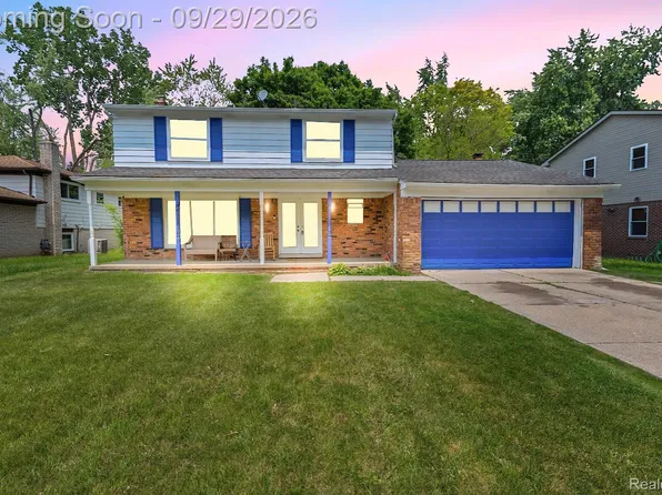 19800 Cherry Hill St, Southfield, MI 48076