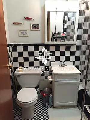 Rented by Crosstown Apartments NYC | media 18