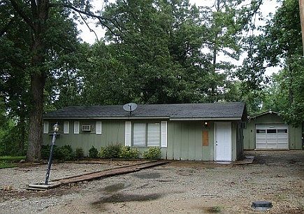 1st image of 79 Skyline Dr
