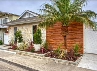 242 Colton St, Newport Beach, CA 92663