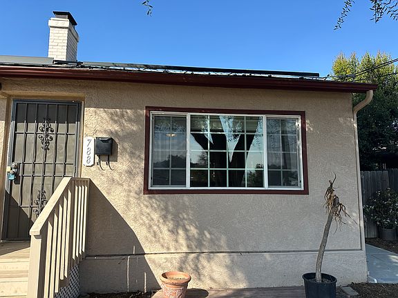 3rd image of 788 Grossmont Ave
