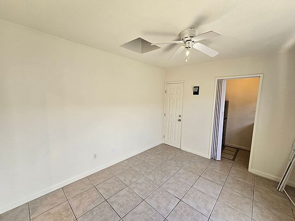 4th image of 2313-2315 Grand Ave