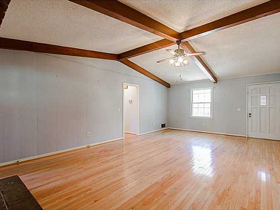 5th image of 44 Stone Mill Ln NW