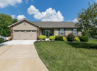 7 Onyx Ct, O'Fallon, MO 63366