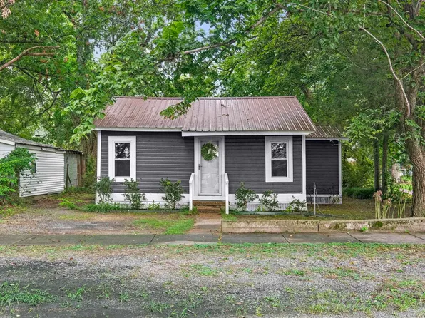 309 Curran St, Des Arc, AR 72040
