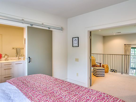 2nd image of 509 Cloverdale Rd #201