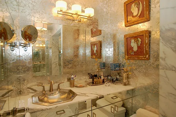 Sold by Corcoran | media 6