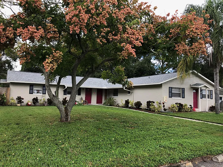 2776 Cypress Dr #B — Photo 1