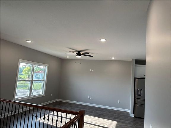 3rd image of 1014 Golden Eagle Cir