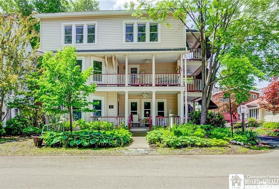 1st image of 33 Waugh Ave #4