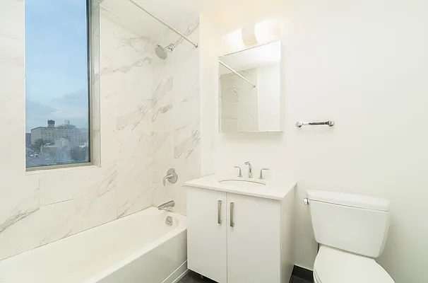 Rented by Astoria Realty | media 6