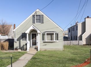 263 W Lido Promenade, Lindenhurst, NY 11757