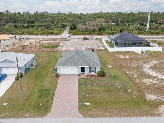 2nd image of 3314 NE 8th PL