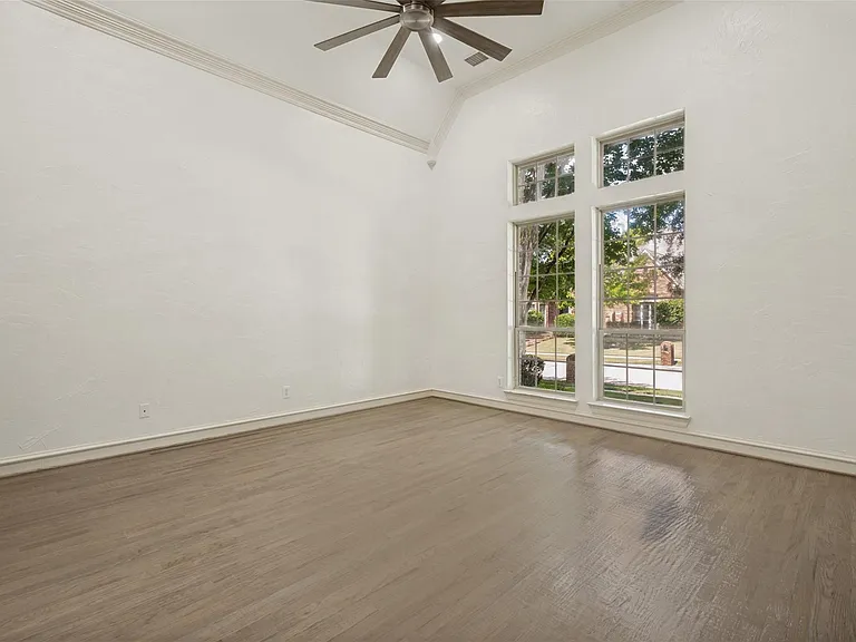 11292 Berkeley Hall Ln — Photo 15