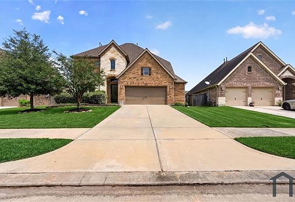 3rd image of 3311 Pleasant Hollow Ln