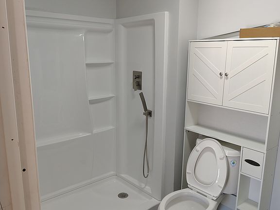 3rd image of 2401 Fairmont Ave #1