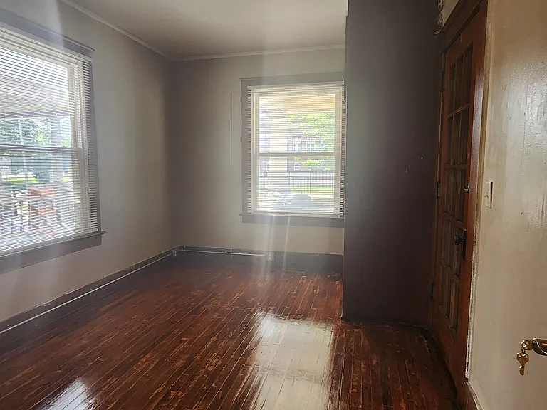 414 Perrin St #1 — Photo 10