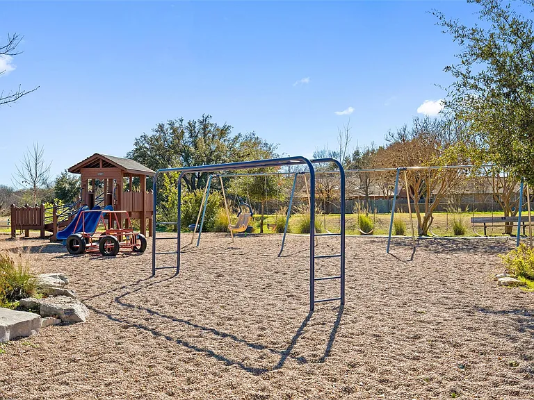 6906 One Oak Rd — Photo 36
