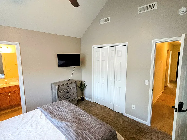 185 Lakewood Dr — Photo 47