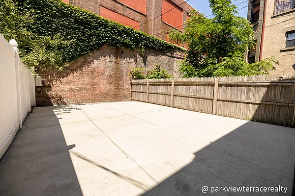 Rented by Sorensens Parkview Terrace Real Estate Inc | media 2