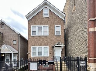 720 N Elizabeth St #3, Chicago, IL 60642